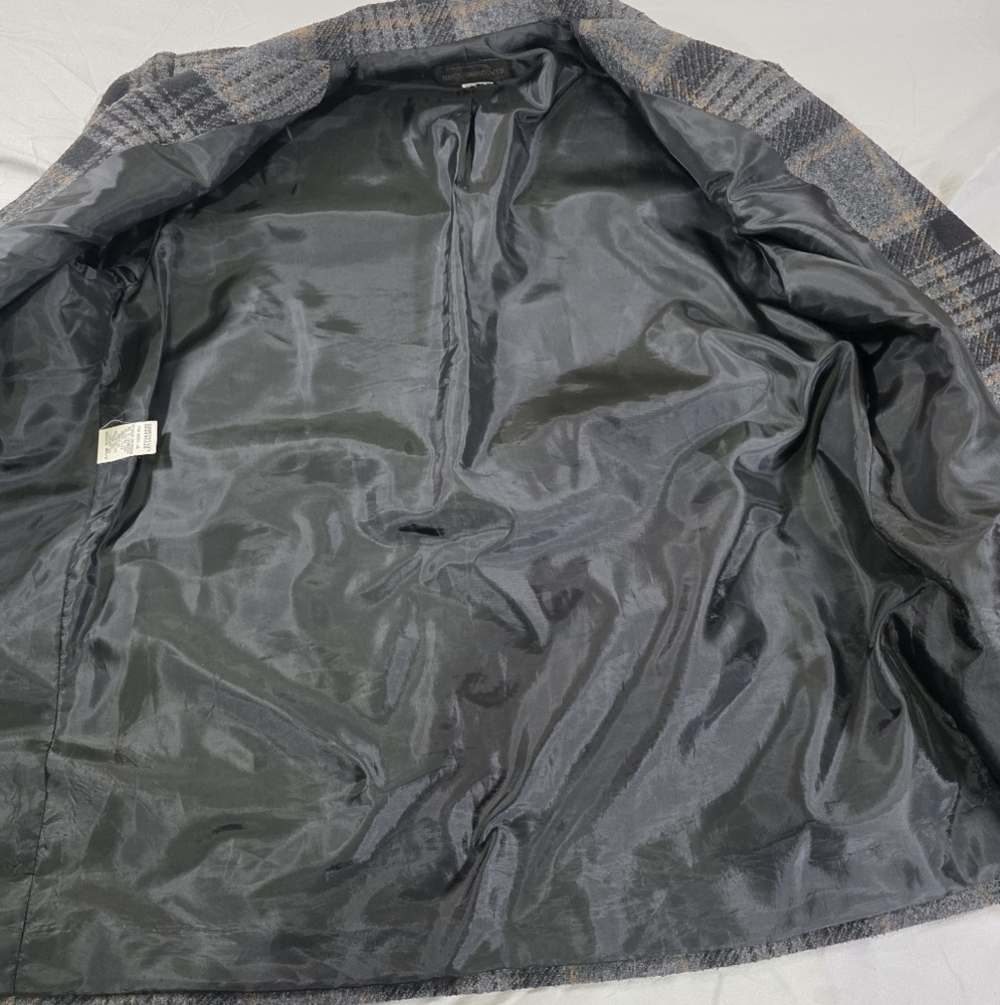 Requirements Black and Gray Plaid Wool Blend Blazer - Picture 4 of 9